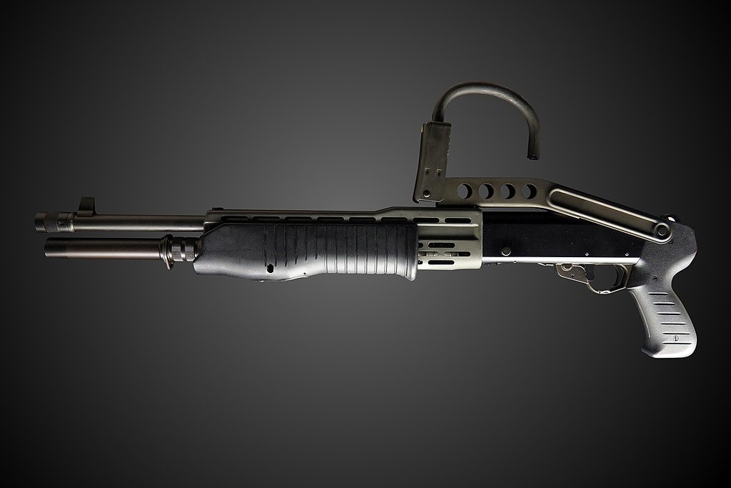SPAS-12 Italian Shotgun (B)